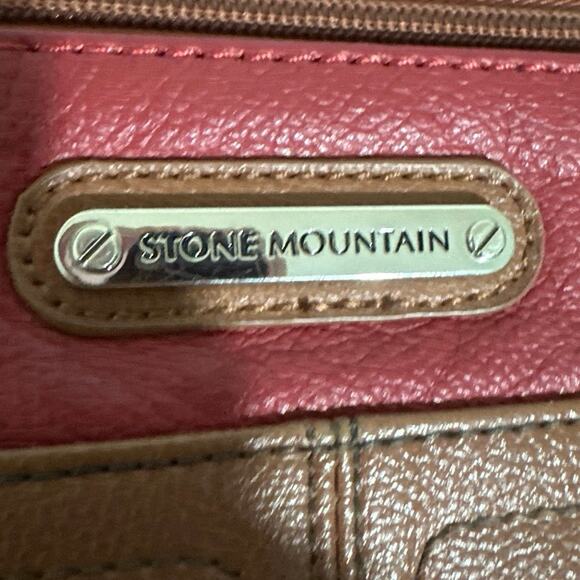 Stone Mountain Genuine Leather hand bag. Red & Brown. very clean . - Picture 3 of 16